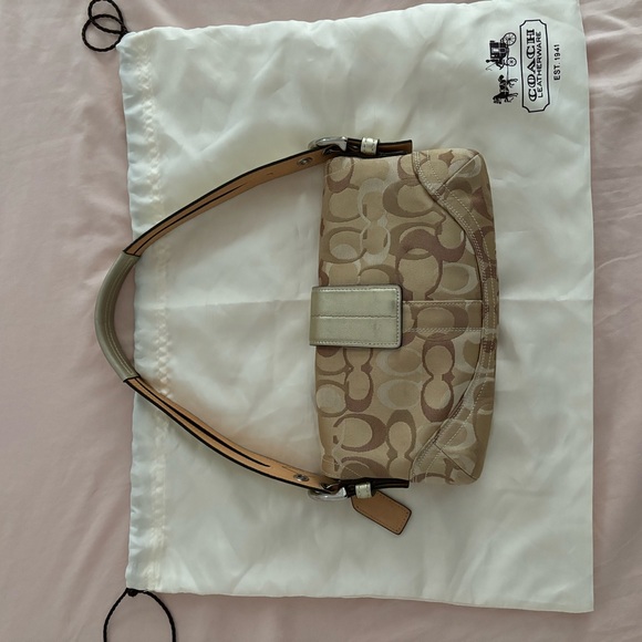 Coach Baguette Bag - Picture 2 of 8